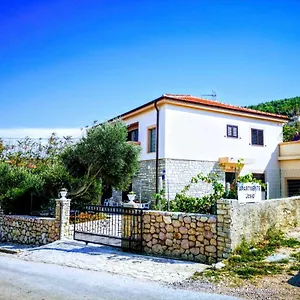  Apartament Josip